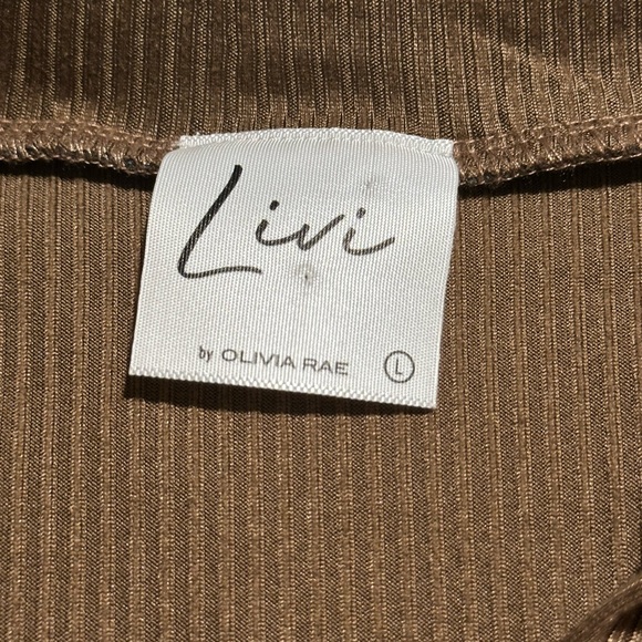 Olivia Rae Brown Button Down Shirt - Picture 4 of 4